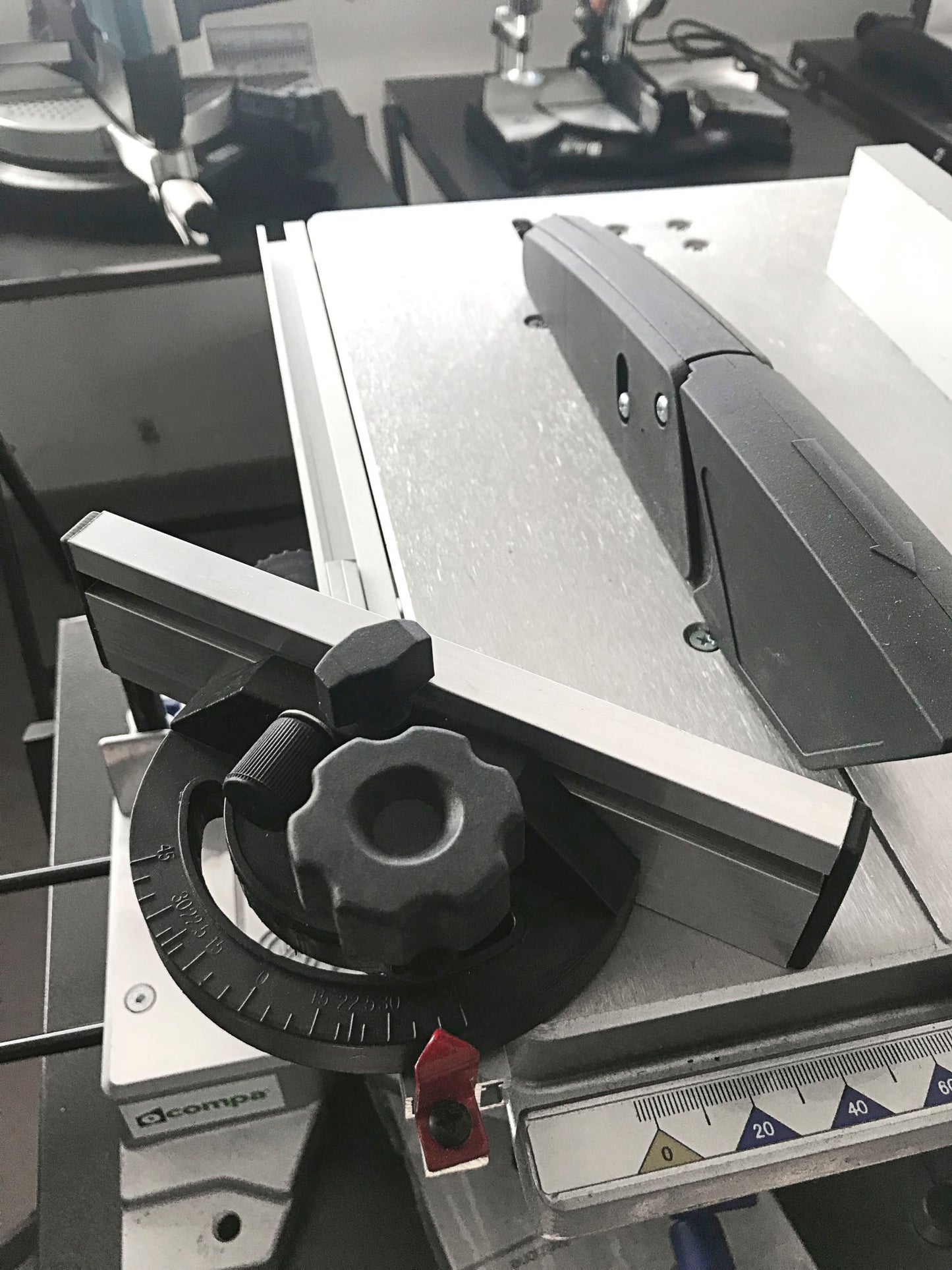 Semi-professional wood miter saw SILVER G.250 EVO 